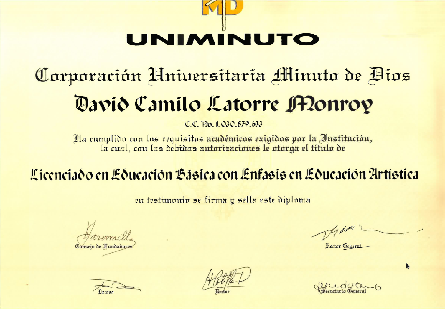 diploma licenciatura uniminuto